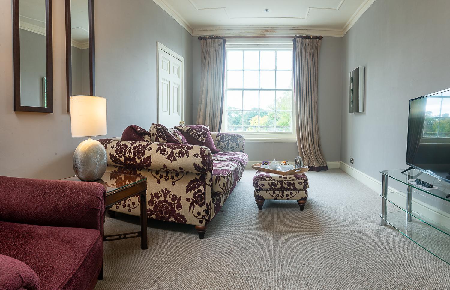 Rowton Hall Hotel And Spa Chester Eksteriør billede