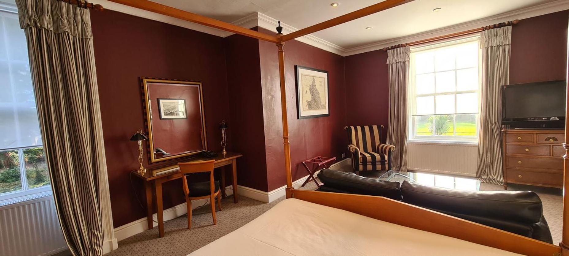 Rowton Hall Hotel And Spa Chester Eksteriør billede