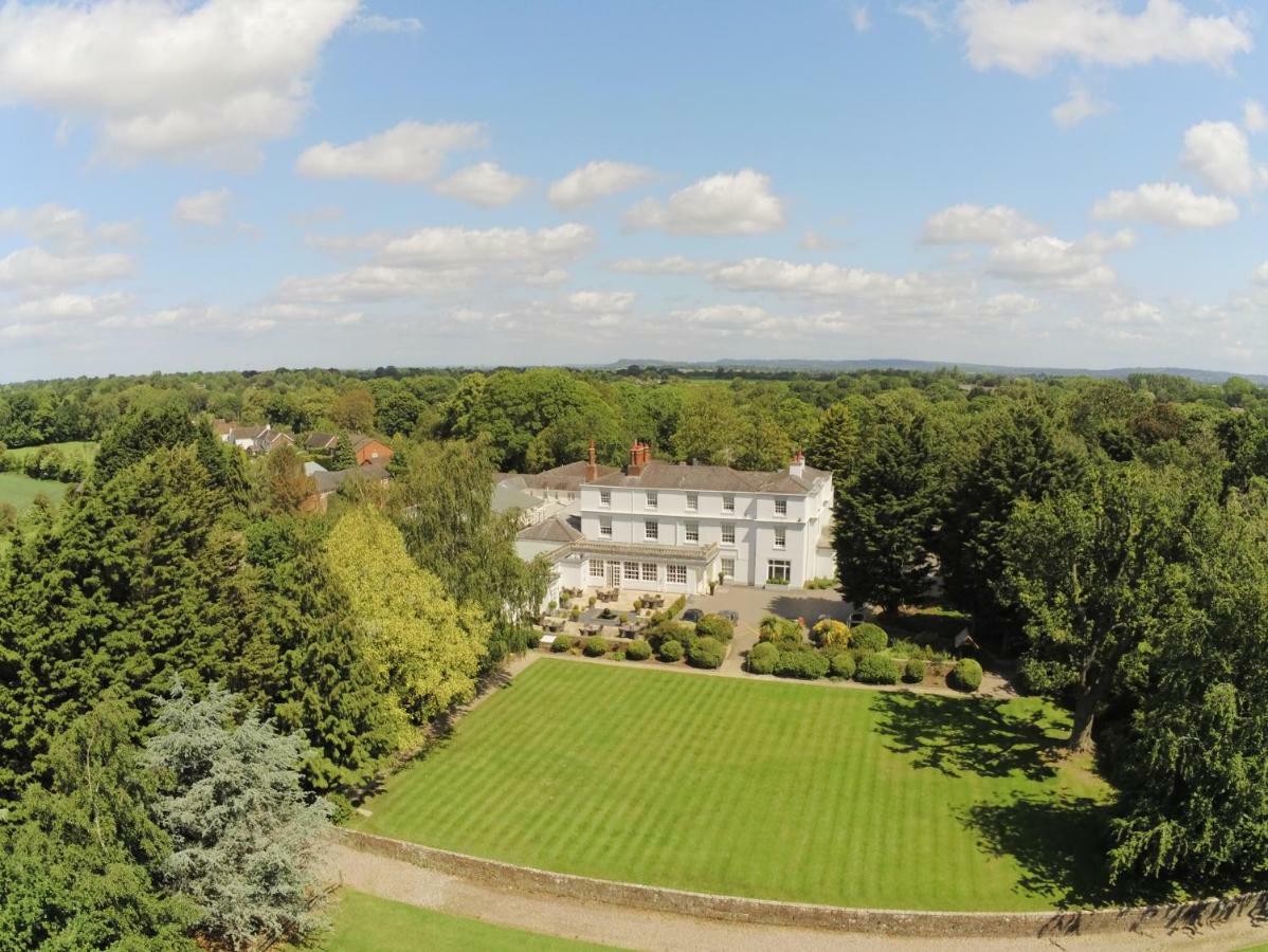 Rowton Hall Hotel And Spa Chester Eksteriør billede